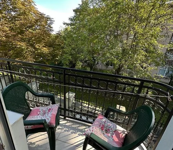 Adel's * سوبوتيتْسا