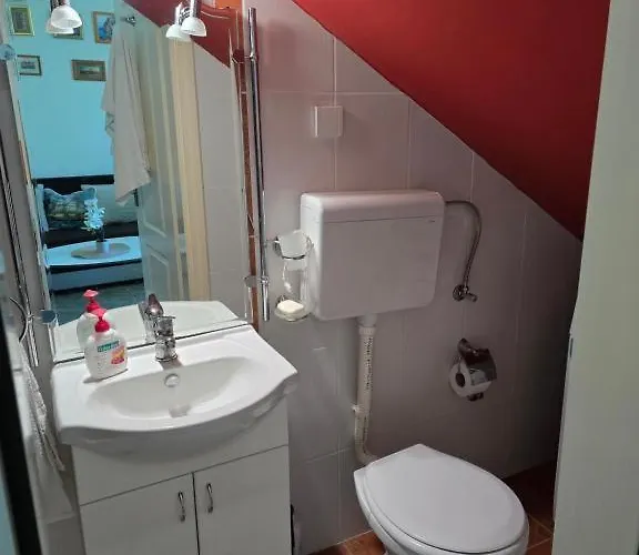 Adel's * سوبوتيتْسا